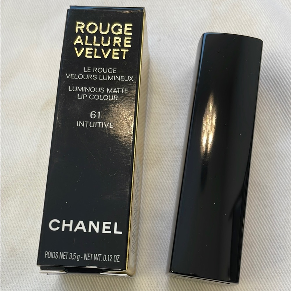 CHANEL Black Velvet Lipstick Rouge Allure